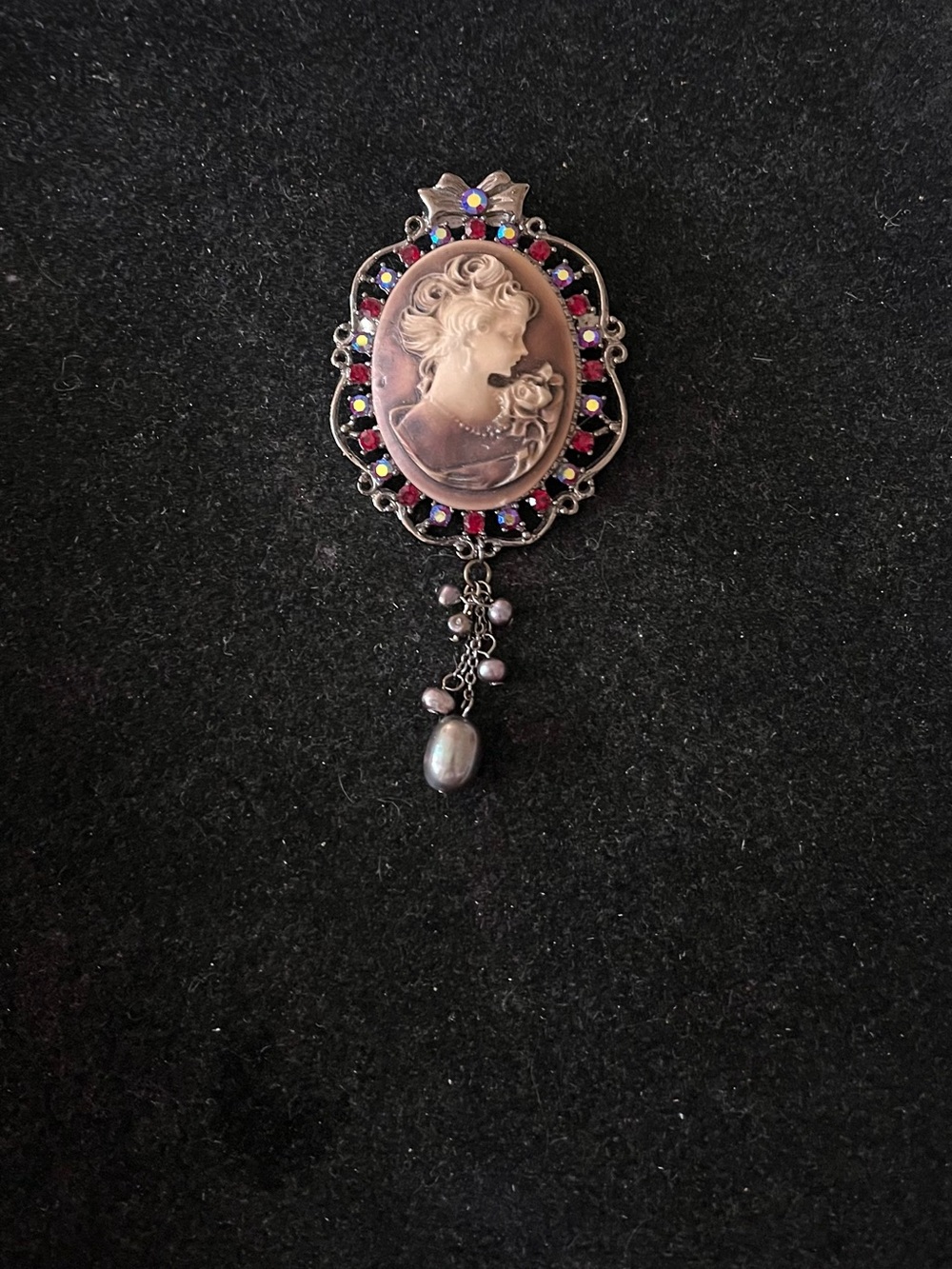 Vintage-Style Cameo Brooch
